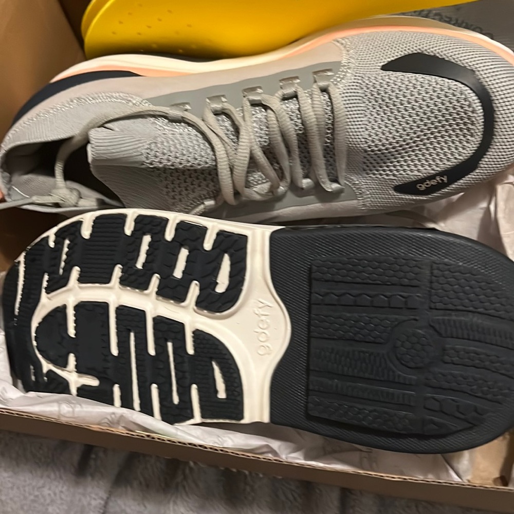 Gravity Defy shoes NIB. Never worn. If your feet hurt these are amazing shoes.